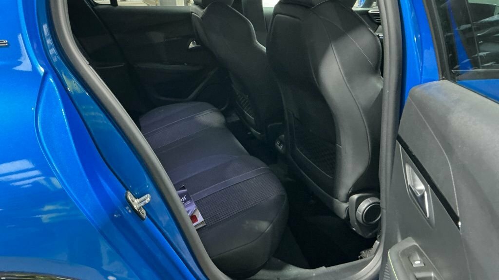 Peugeot 208 1.2 Puretech Allure Eat Euro 6 Ss White #8