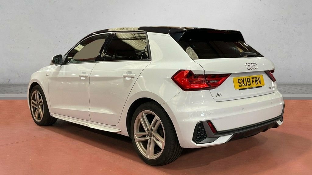 Audi A1 1.5L S Line SX19FRV White #5