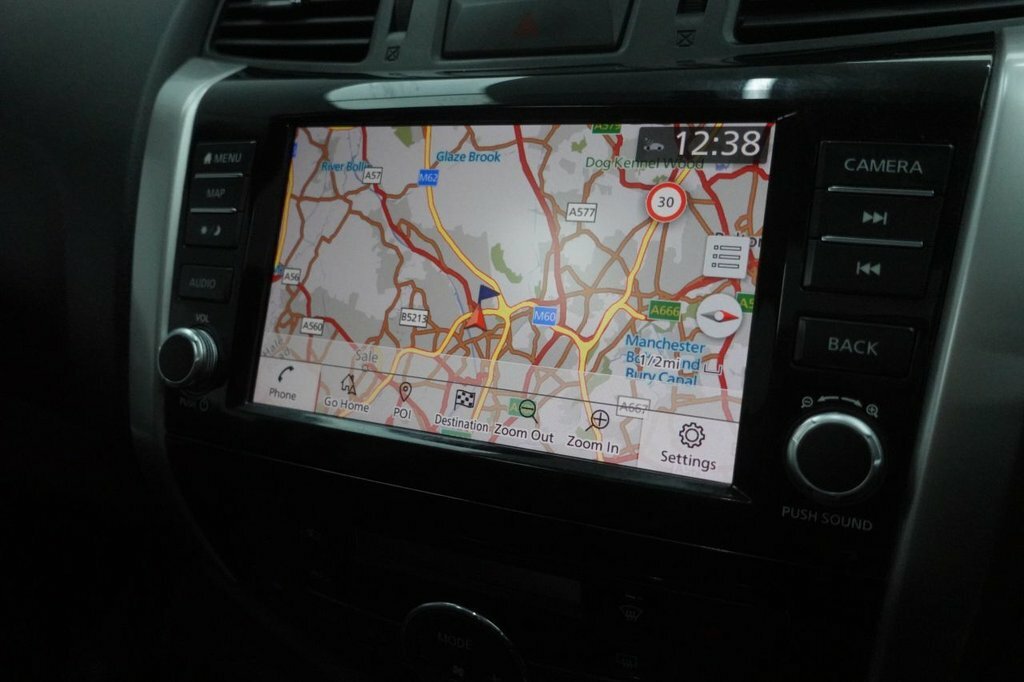 Nissan Navara 2.3L N-guard Black #2