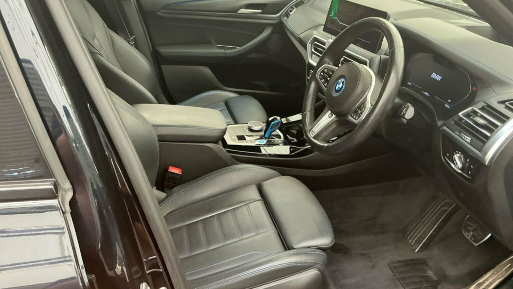 BMW iX3 Suv Black #2
