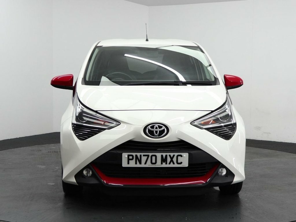 Toyota Aygo 1L X-trend White #4