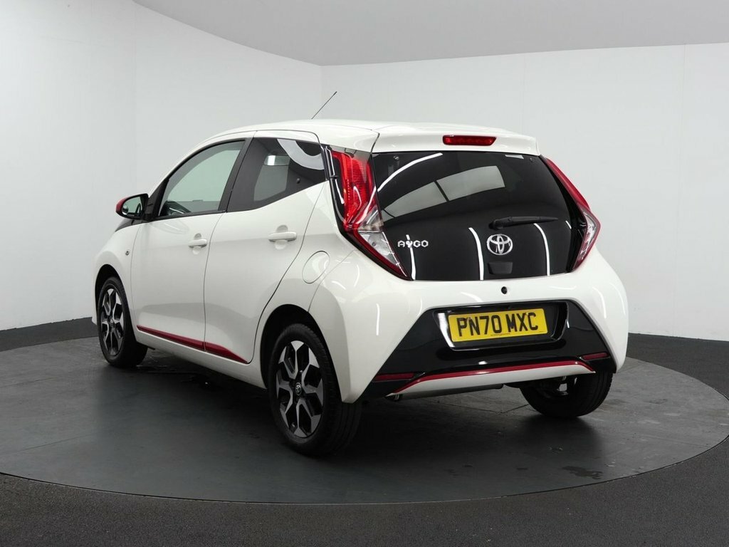 Toyota Aygo Vvt-i X-trend Red #7