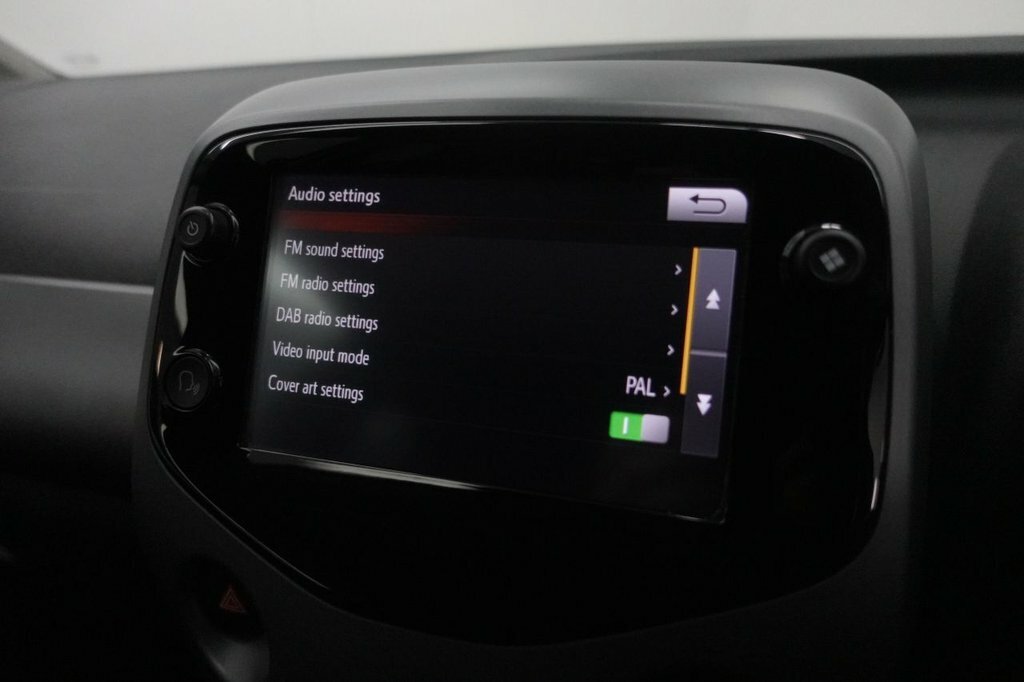 Toyota Aygo Vvt-i X-trend Red #29