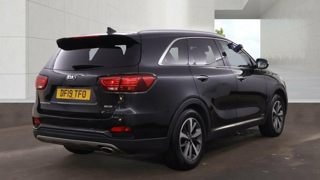 Kia Sorento 2.2L Kx-2 Black #4