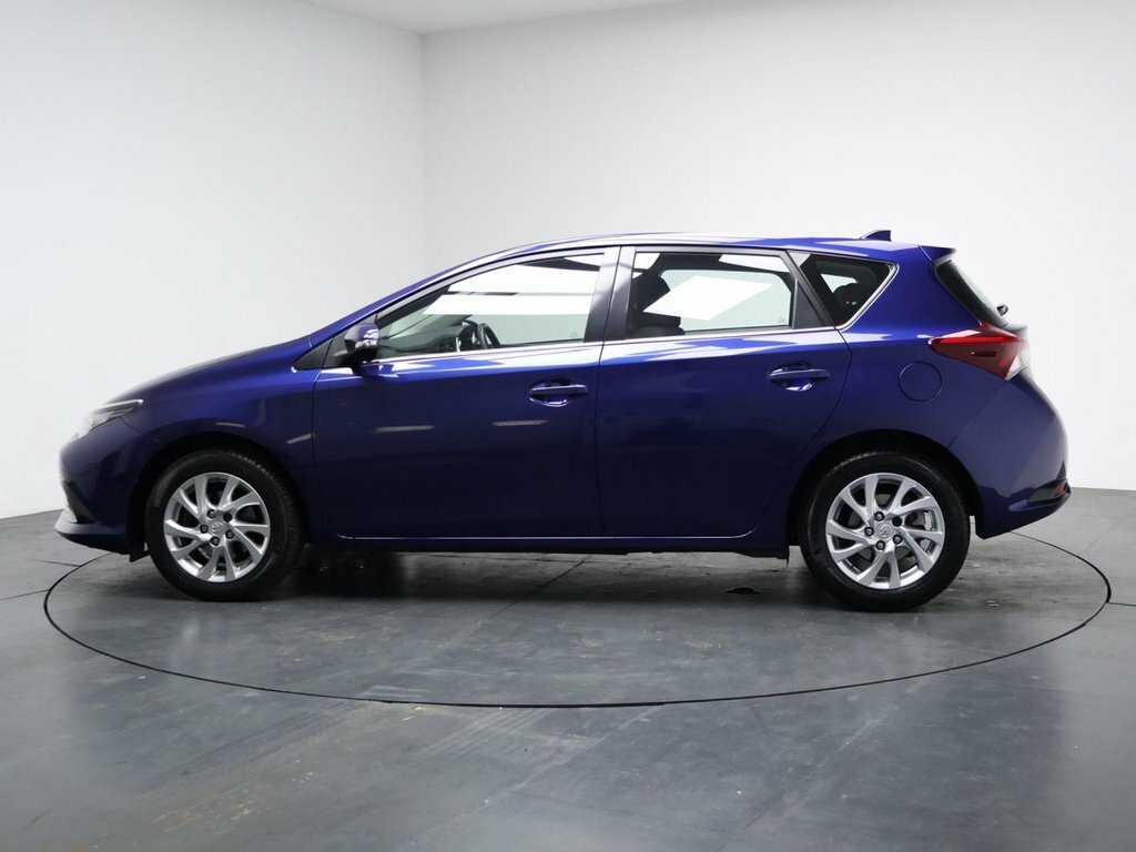 Toyota Auris 1.2L Business Edition Blue #6