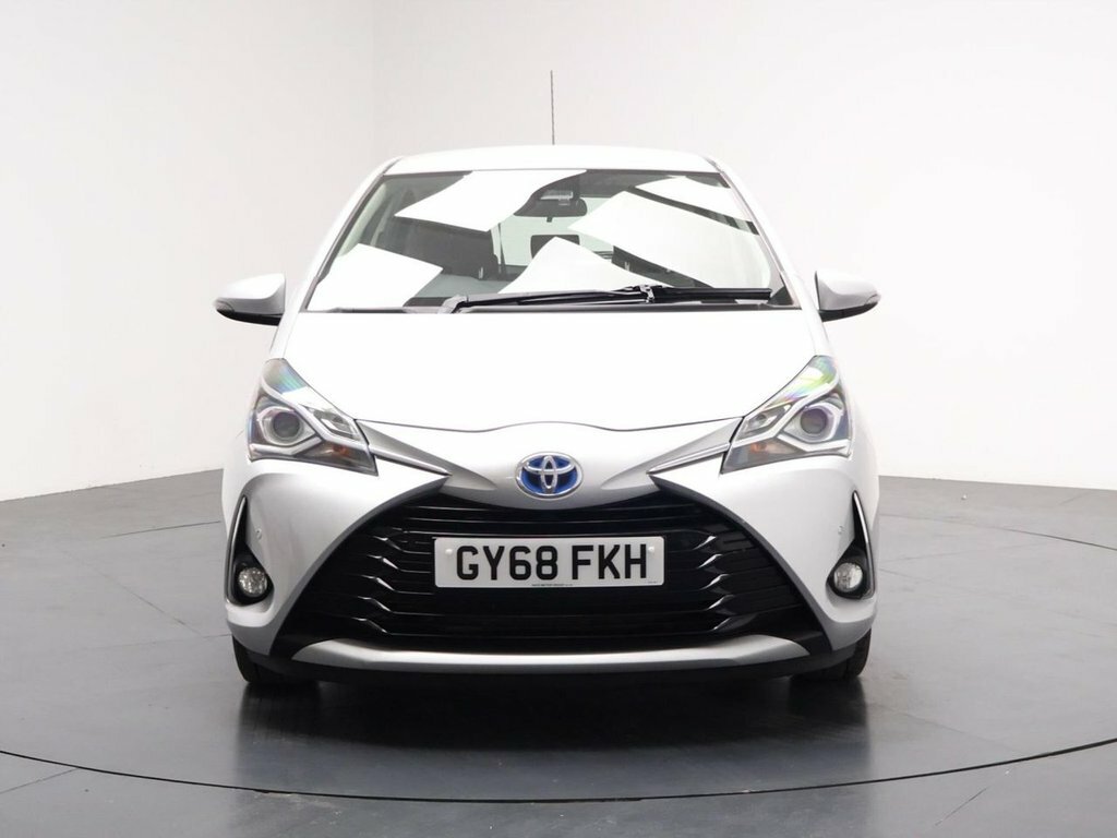 Toyota Yaris 1.5L Icon Tech Silver #4