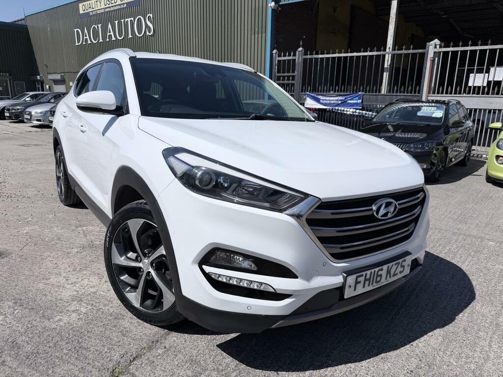 Hyundai Tucson 2.0 Crdi Premium Suv 4Wd Euro 6 1 FH16KZS White