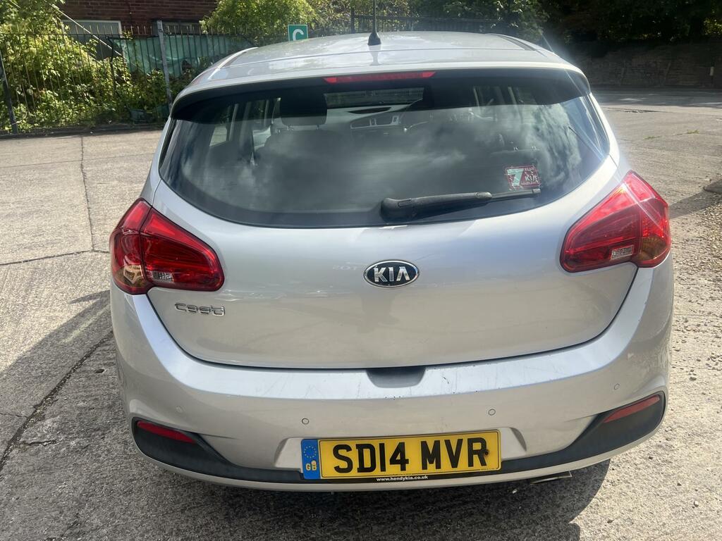 Kia Ceed 1.4 2 Hatchback Euro 5 98 Bhp SD14MVR Silver #4