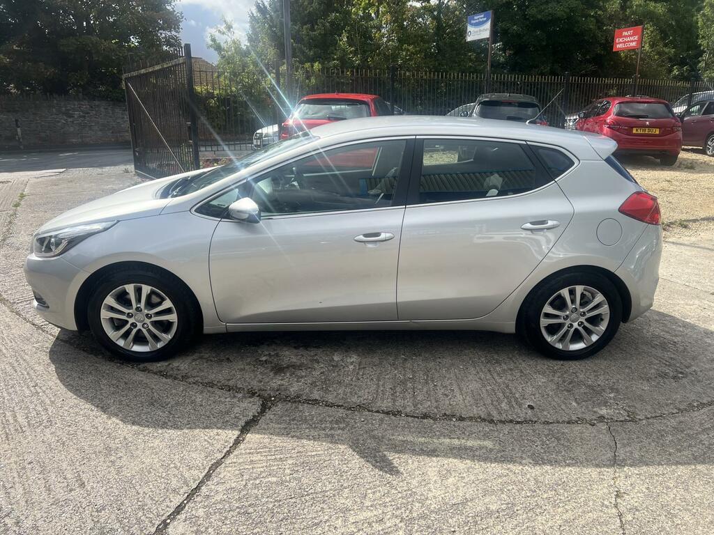 Kia Ceed 1.4 2 Hatchback Euro 5 98 Bhp SD14MVR Silver #5