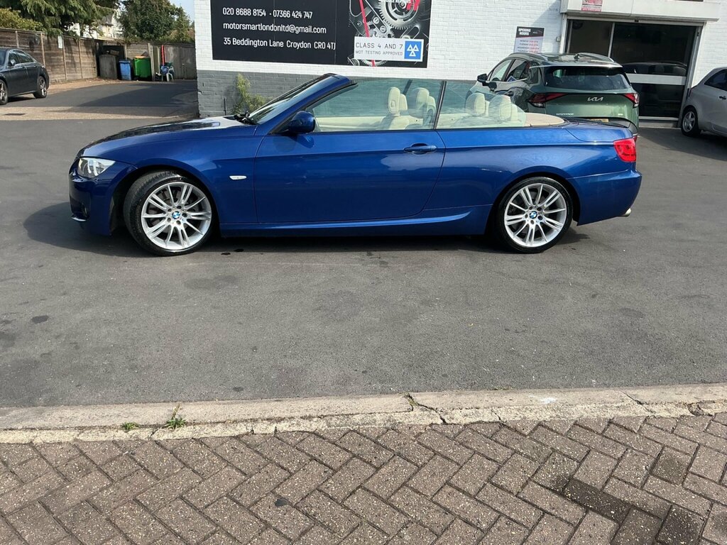 BMW 3 Series 3.0 330I M Sport Euro 5 Blue #4