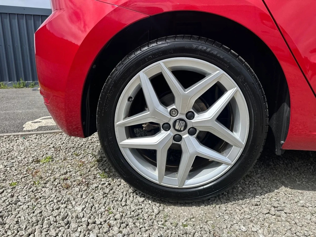 Seat Ibiza Ibiza 1.0 Tsi 115 Fr Dsg Hatchback OE19OOD Red #6