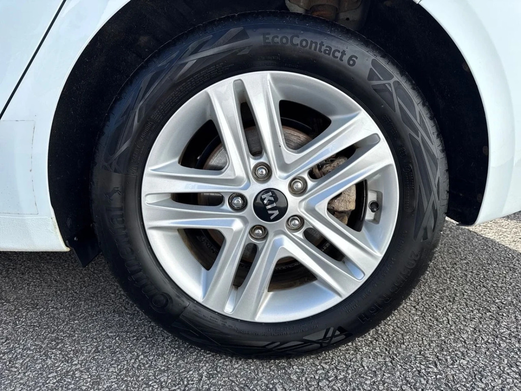 Kia Ceed Kia Ceed 2 Nav Crdi Isg White #6