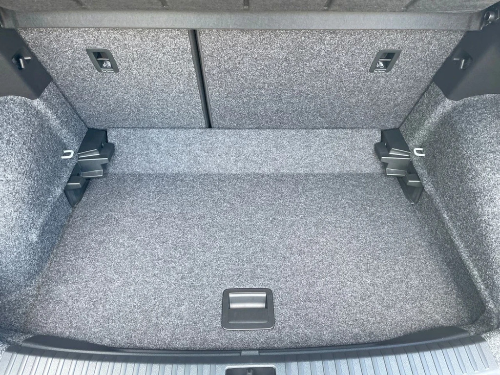 Seat Arona 1.0 Tsi 115 Fr Sport Grey #38