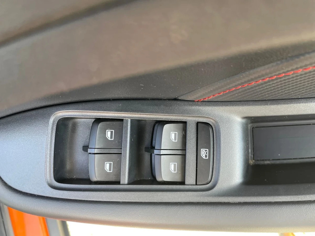 MG ZS 1.5 Vti-tech Excite Suv Euro 6 Silver #13