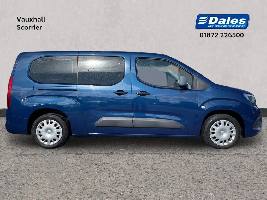 Vauxhall Combo Life Combo Life Wchair Adapted 1.2 Turbo Design XL 5 Blue #3