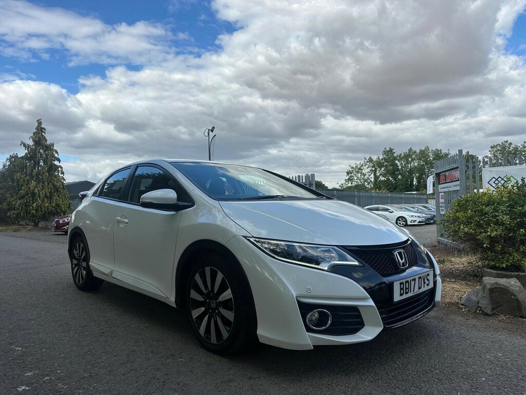 Honda Civic Hatchback 1.8 I-vtec Se Plus Navi Euro 6 Ss 5 White