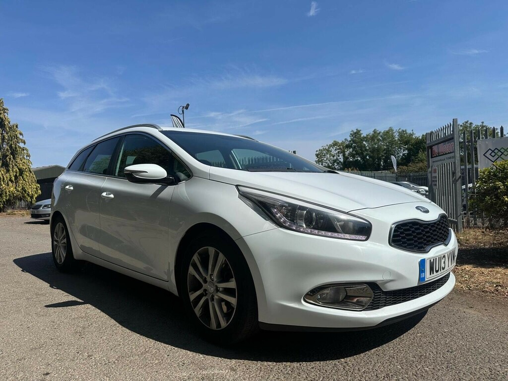 Kia Ceed 1.6 Crdi Ecodynamics 3 Sportswagon Euro 5 Ss White