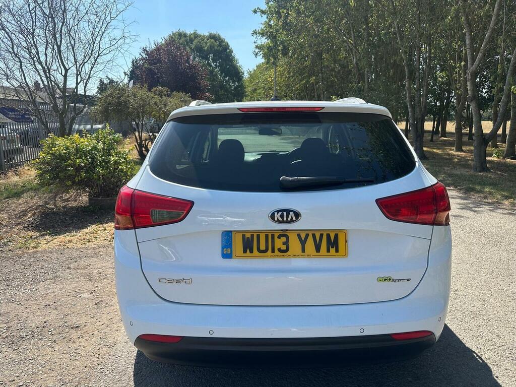 Kia Ceed 1.6 Crdi Ecodynamics 3 Sportswagon Euro 5 Ss White #6
