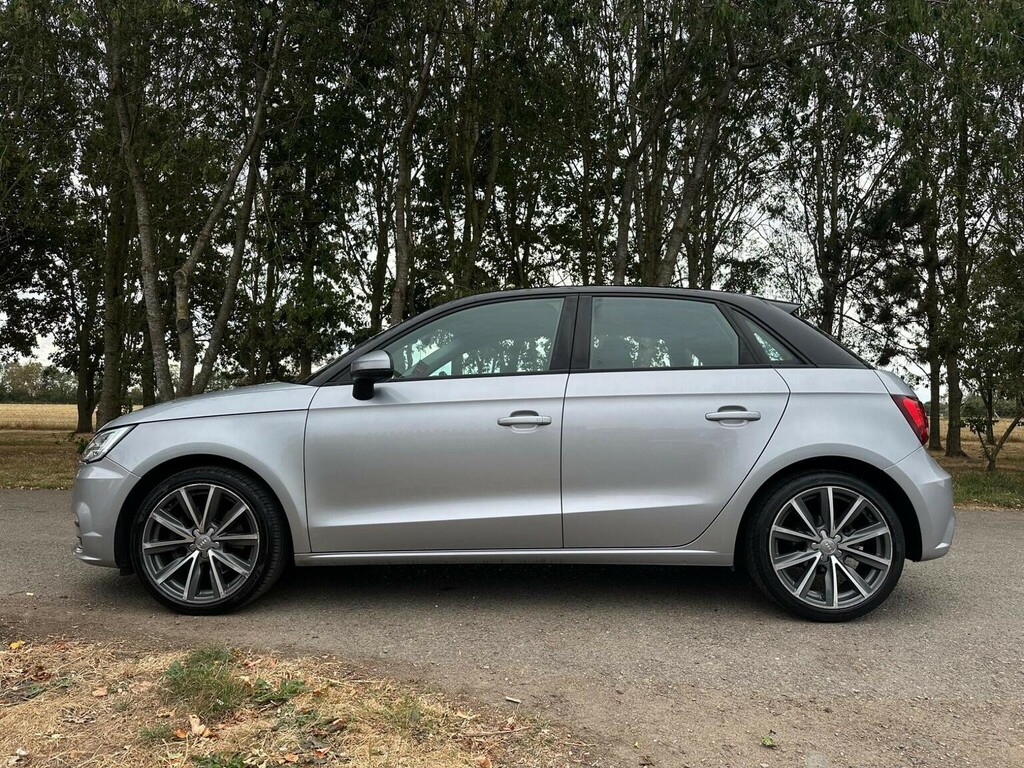 Audi A1 Hatchback 1.6 Tdi Sport Sportback S Tronic Euro 6 Silver #4