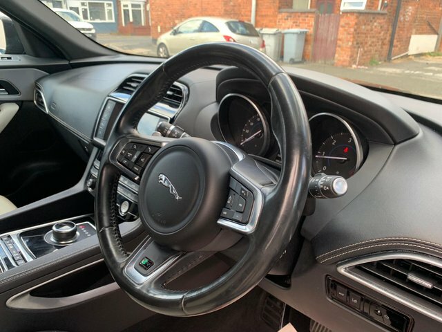 Jaguar F-Pace 2.0 D180 R-sport Awd Euro 6 Ss  #33