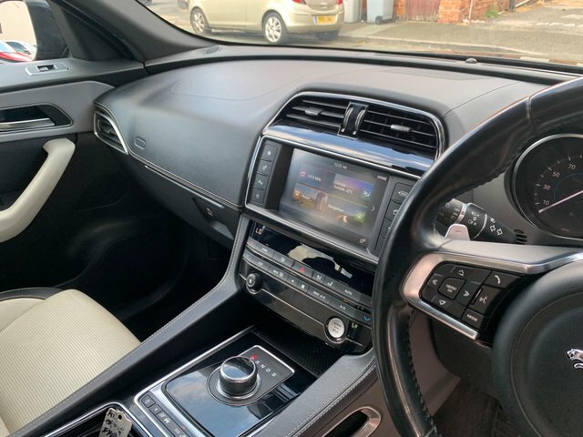 Jaguar F-Pace 2.0 D180 R-sport Awd Euro 6 Ss  #38