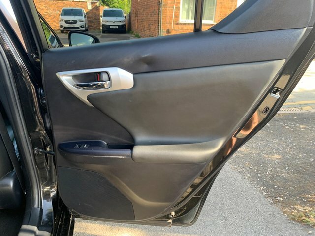 Lexus CT 1.8 200H Luxury Cvt Euro 5 Ss White #28