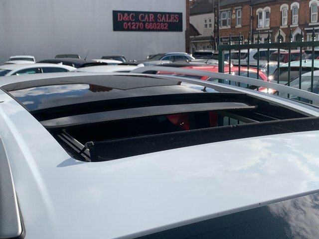 Ford Kuga Manual White #4