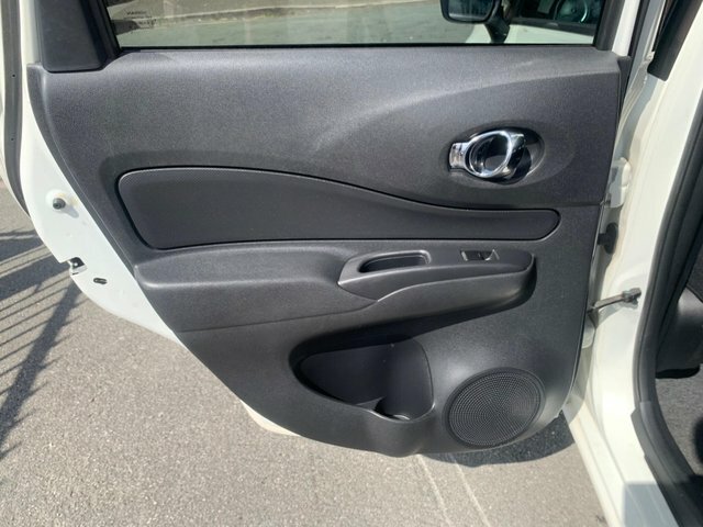 Nissan Note Acenta Premium #23