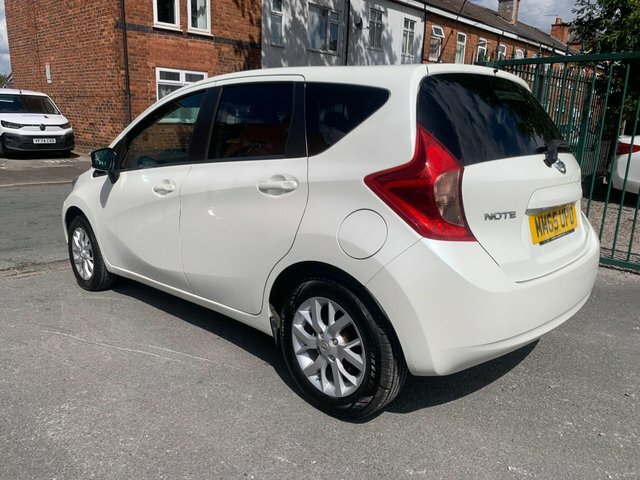 Nissan Note Acenta Premium #8