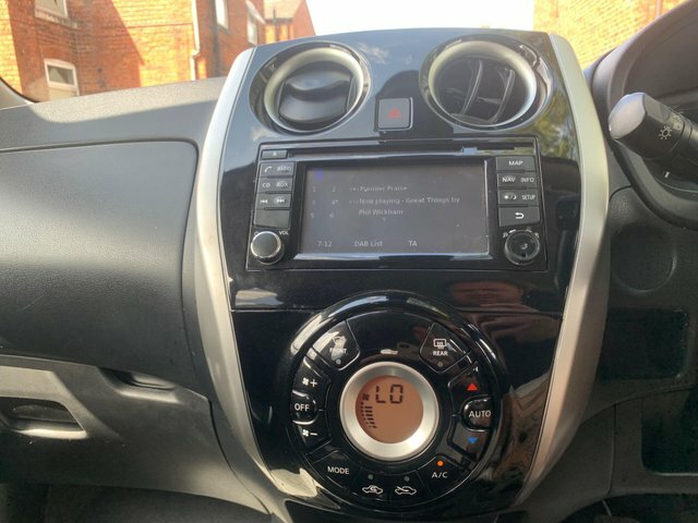Nissan Note Acenta Premium #33