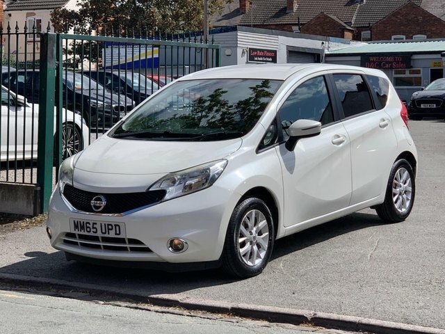 Nissan Note Acenta Premium #11