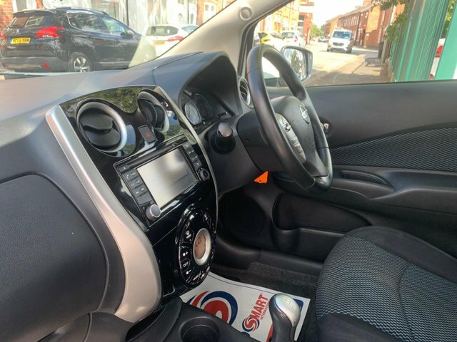Nissan Note Acenta Premium #16