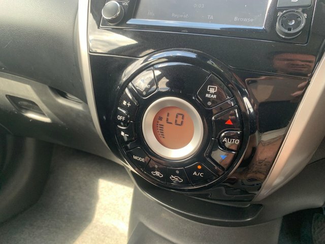 Nissan Note Acenta Premium #39