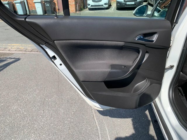 Vauxhall Insignia 2.0 Turbo D Blueinjection Sri Vx Line Nav Sports T Silver #52