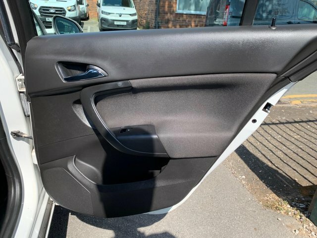 Vauxhall Insignia 2.0 Turbo D Blueinjection Sri Vx Line Nav Sports T Silver #53
