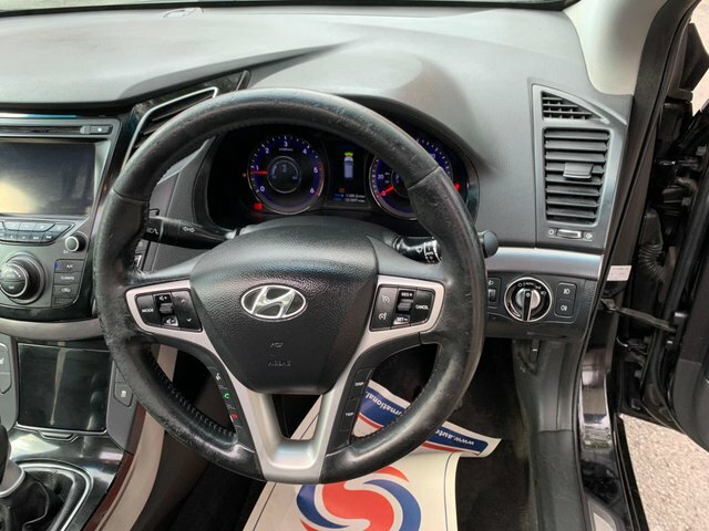 Hyundai I40 Estate 1.7 Crdi Blue Drive Premium Euro 5 Ss Silver #62