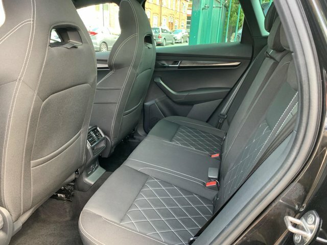 Skoda Karoq 1.5 Tsi Act Se L Suv Dsg Euro 6 Ss Black #16