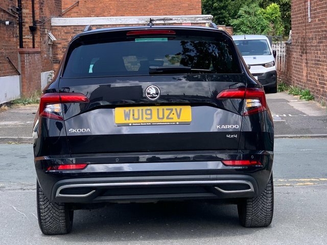 Skoda Karoq 1.5 Tsi Act Se L Suv Dsg Euro 6 Ss Black #10