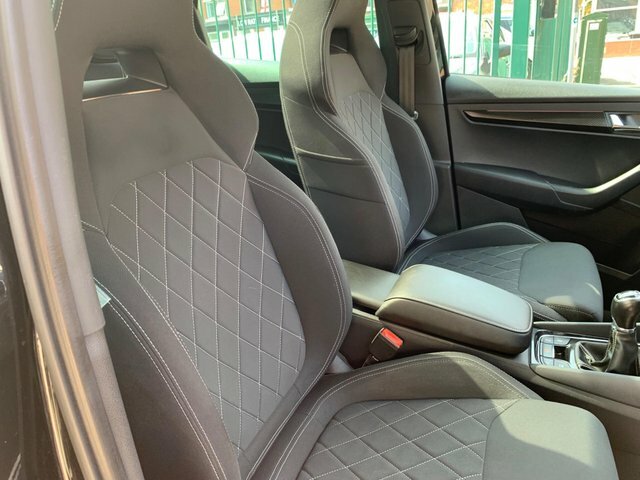 Skoda Karoq 1.5 Tsi Act Se L Suv Dsg Euro 6 Ss Black #15