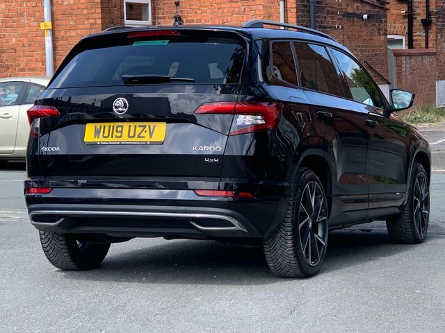 Skoda Karoq 1.5 Tsi Act Se L Suv Dsg Euro 6 Ss Black #38