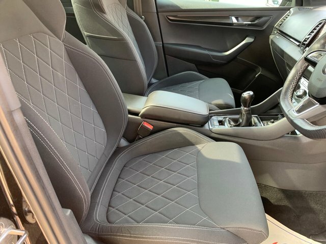 Skoda Karoq 1.5 Tsi Act Se L Suv Dsg Euro 6 Ss Black #14