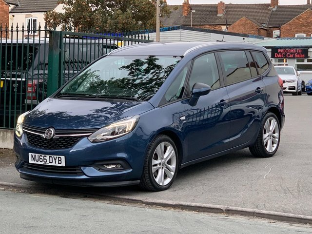 Vauxhall Zafira Tourer Manual Blue #3