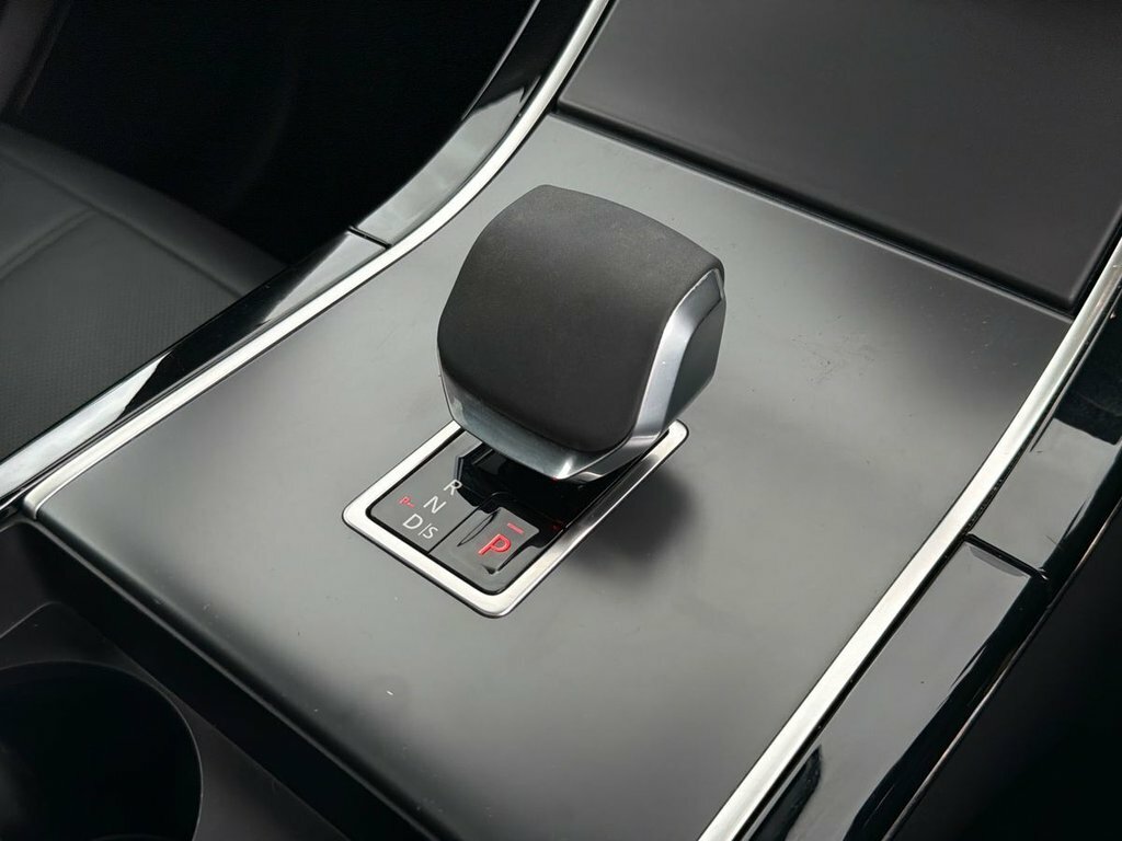Land Rover Range Rover Velar 2.0 P250 Edition Black #28