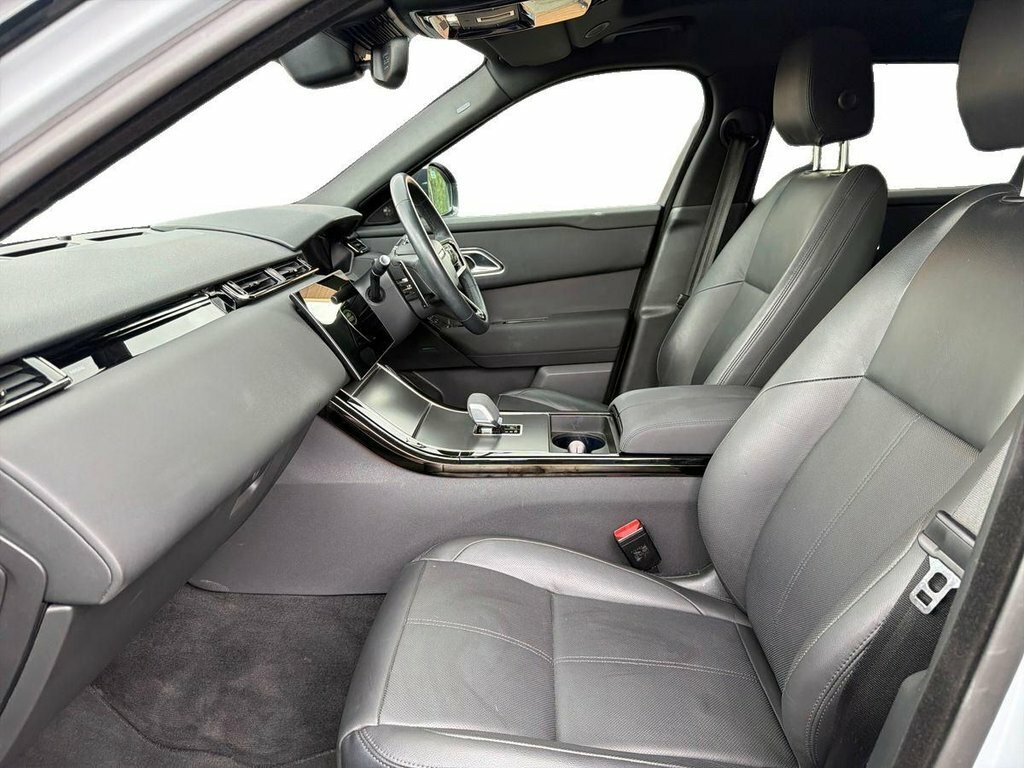 Land Rover Range Rover Velar 2L Dynamic Se Grey #3