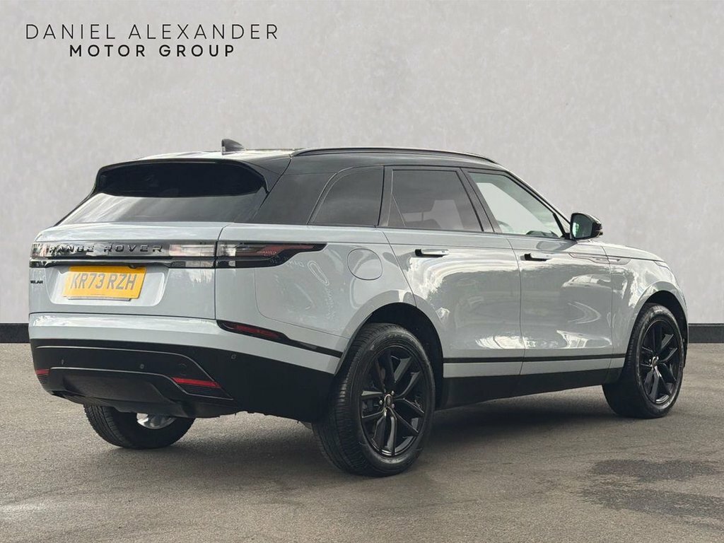 Land Rover Range Rover Velar 2.0 P250 Edition Black #11