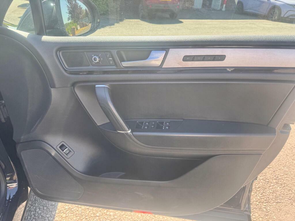 Volkswagen Touareg 3.0 Tdi V6 Bluemotion Tech Se Suv Tiptr Grey #12