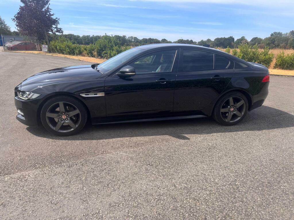 Jaguar XE 2.0D R-sport Euro 6 S S Black #6