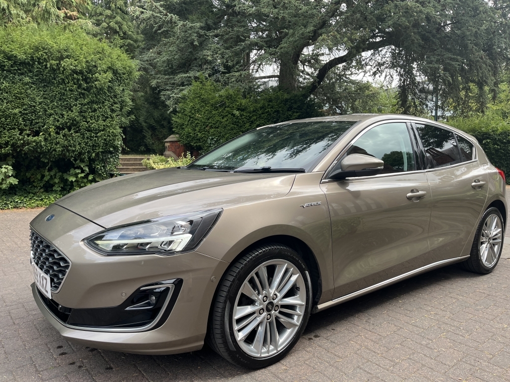 Ford Focus Hatchback BN69XXZ Silver #3
