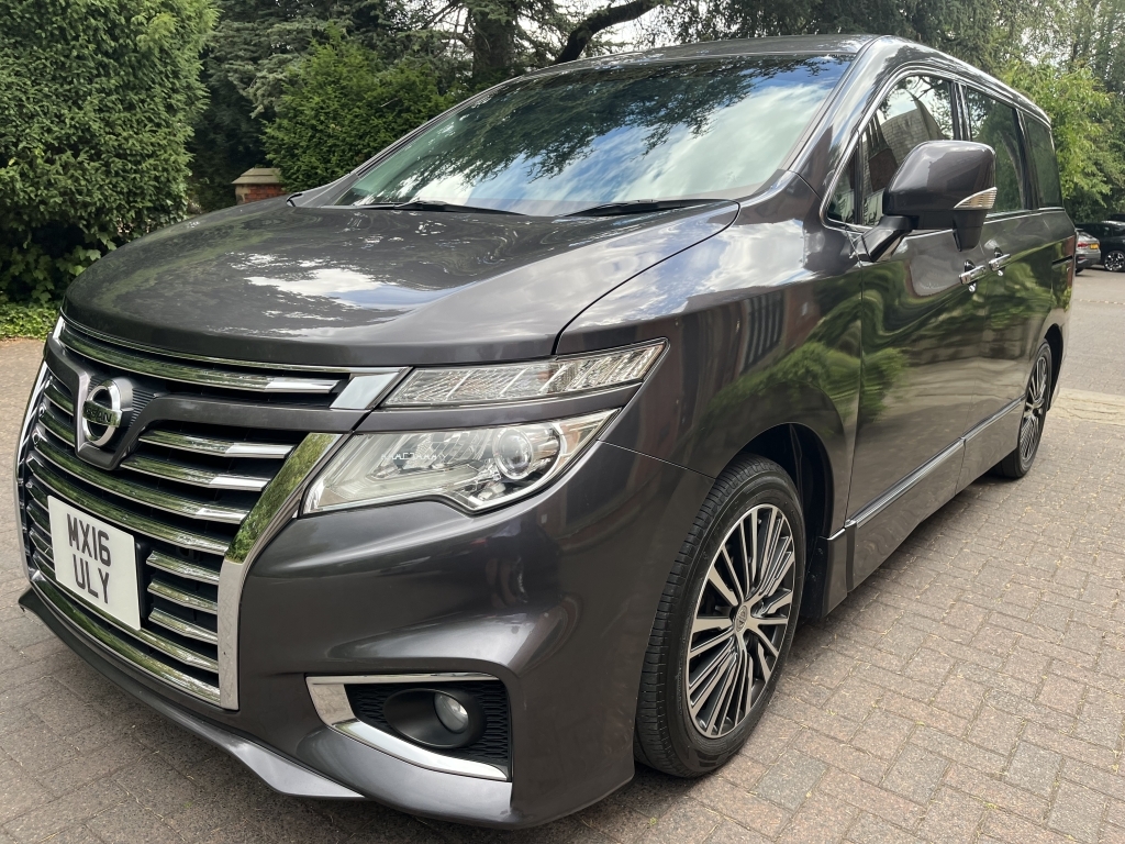 Nissan Elgrand Mpv Grey #4