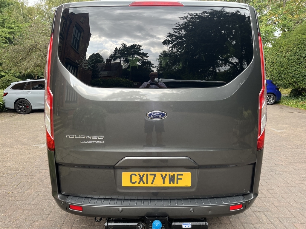 Ford Tourneo Custom Minibus Grey #4